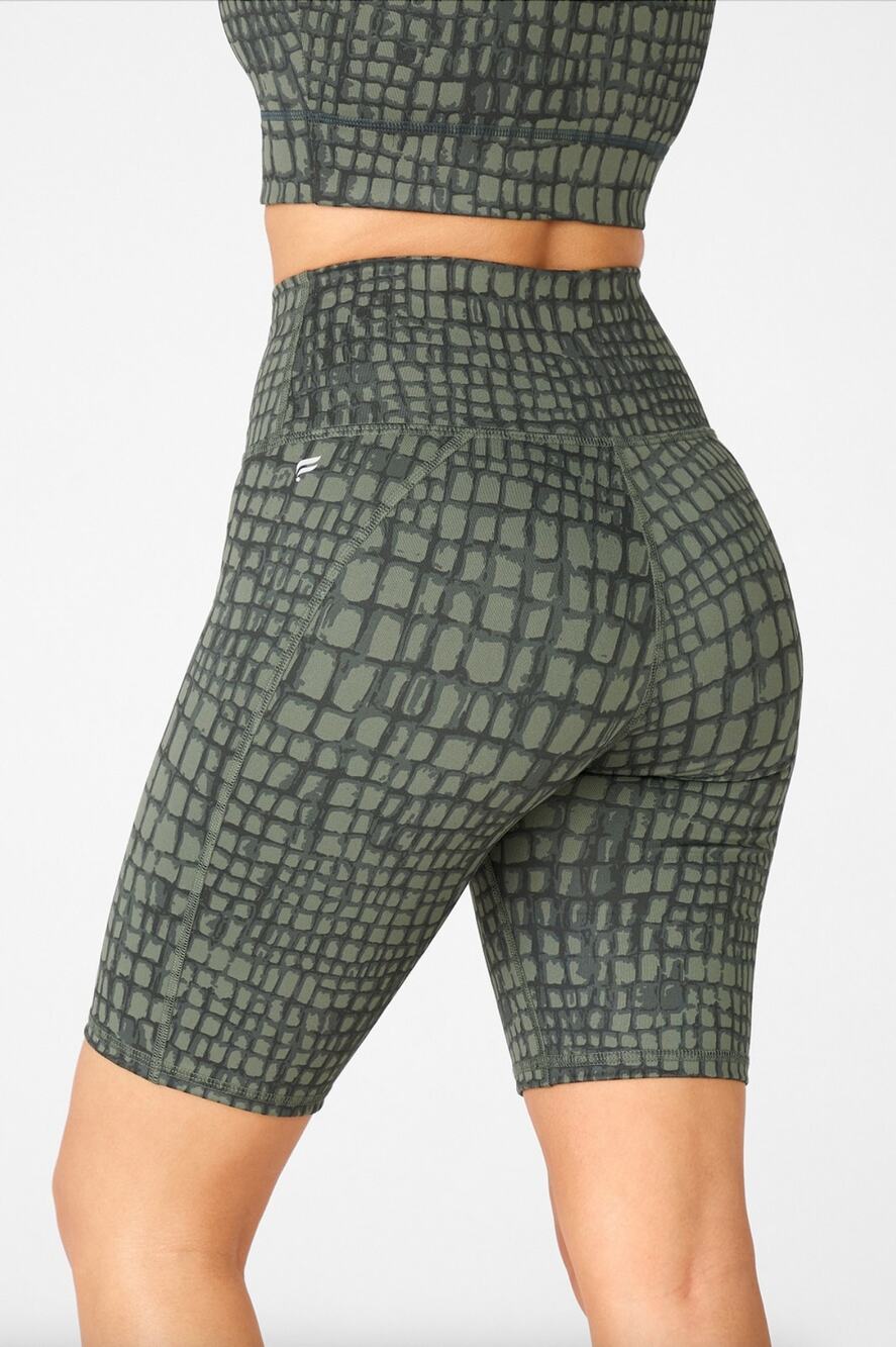 Fabletics Define PowerHold High-Waisted 9'' Shorts Safari Crocodile Green Size S
